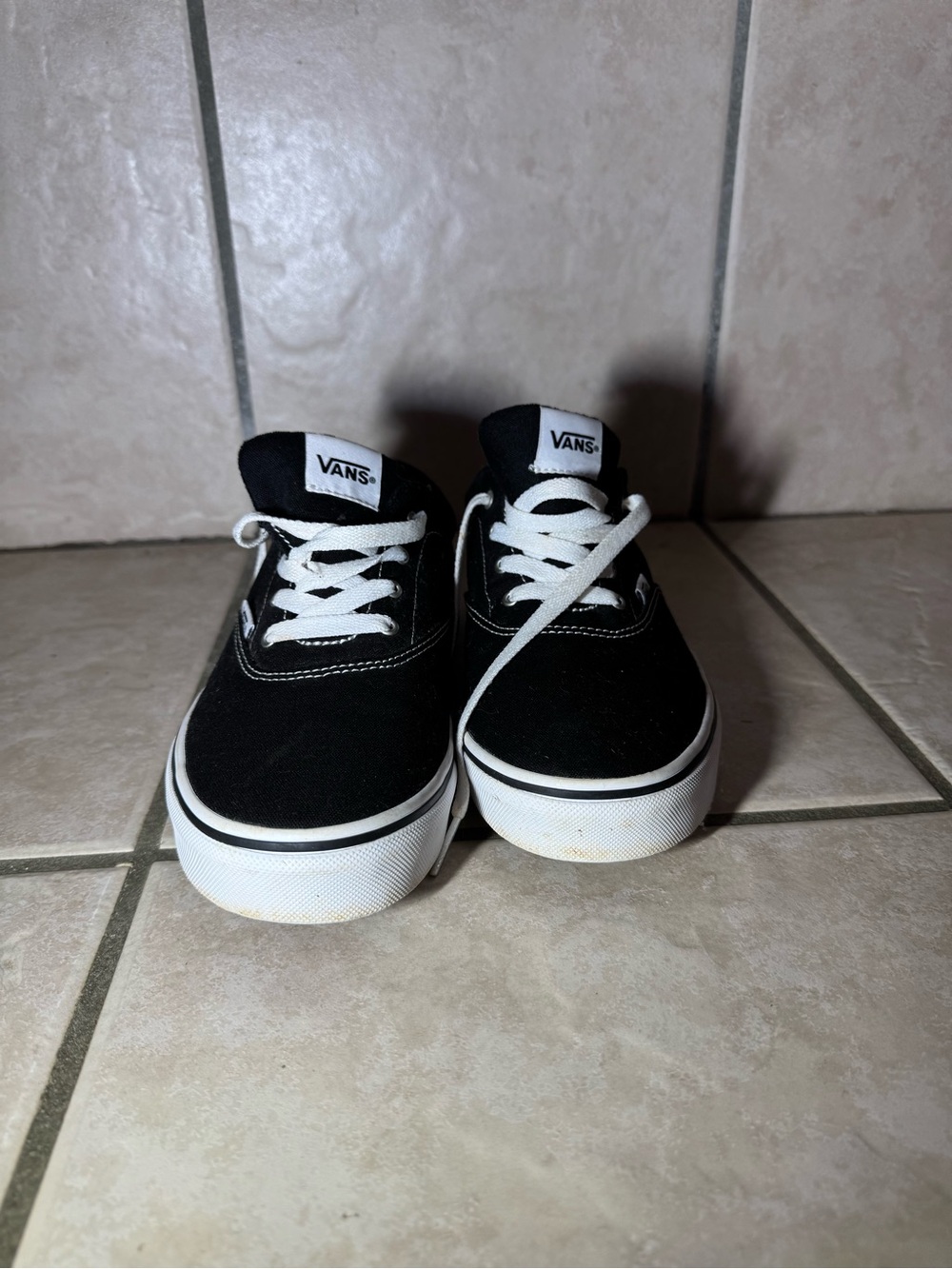 Vans Black Shoes – Youth Size 7.0
